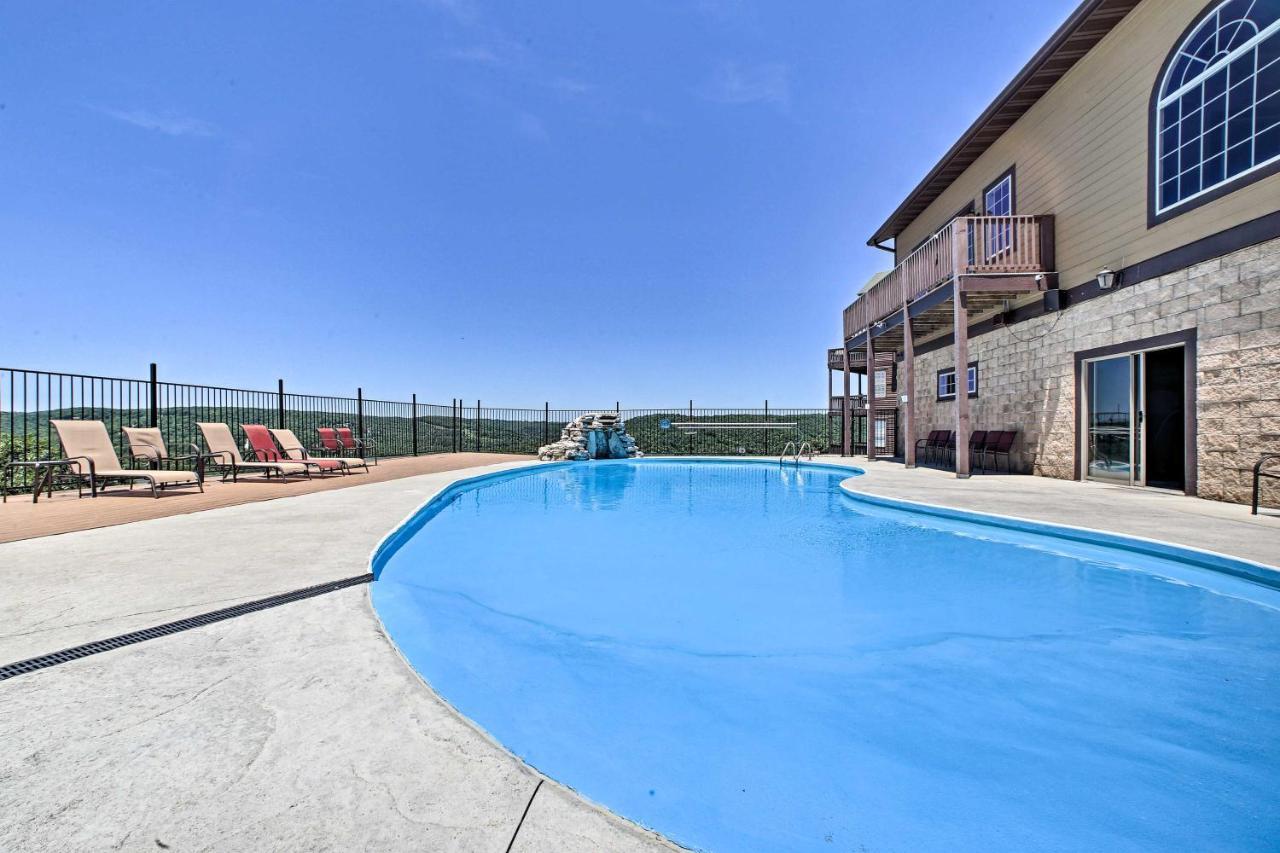 Appartement Luxe Branson Retreat With Mtn Views And Pool Access! Extérieur photo