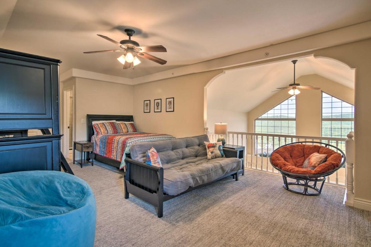 Appartement Luxe Branson Retreat With Mtn Views And Pool Access! Extérieur photo