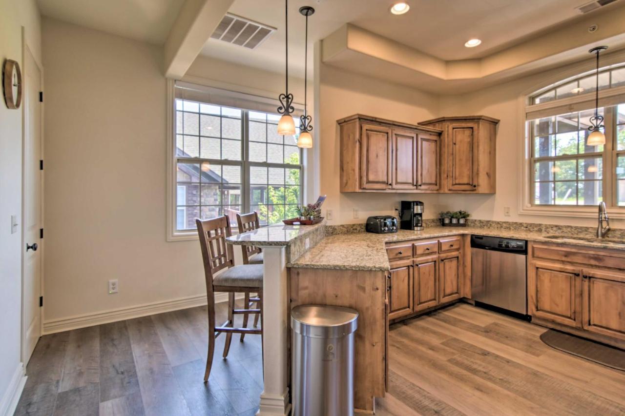 Appartement Luxe Branson Retreat With Mtn Views And Pool Access! Extérieur photo