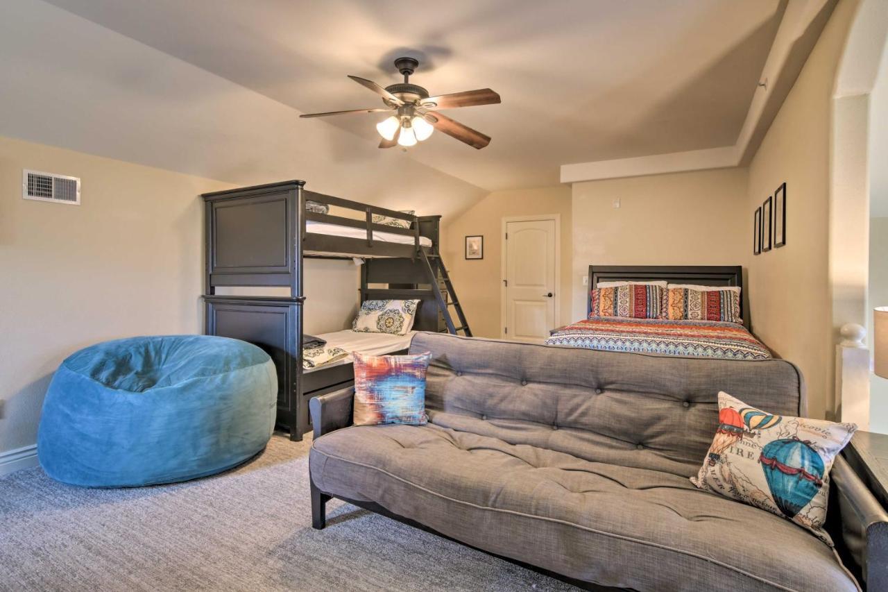 Appartement Luxe Branson Retreat With Mtn Views And Pool Access! Extérieur photo