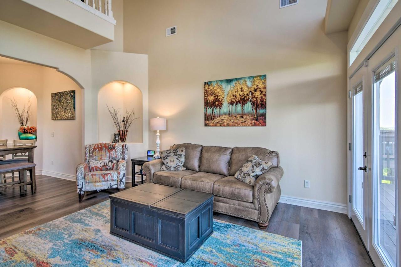 Appartement Luxe Branson Retreat With Mtn Views And Pool Access! Extérieur photo
