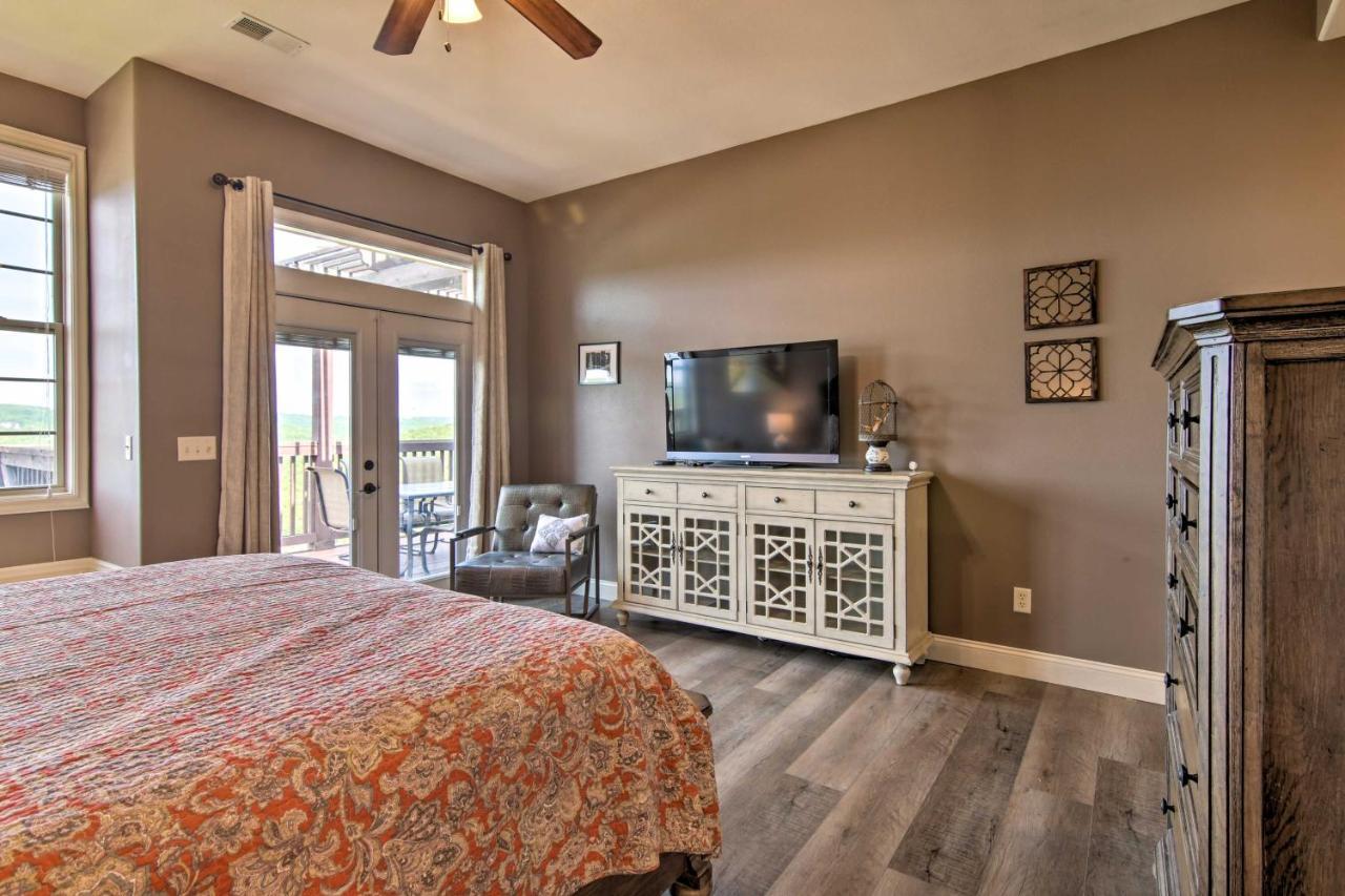 Appartement Luxe Branson Retreat With Mtn Views And Pool Access! Extérieur photo