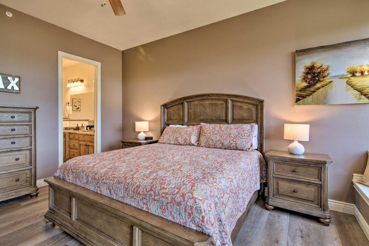 Appartement Luxe Branson Retreat With Mtn Views And Pool Access! Extérieur photo